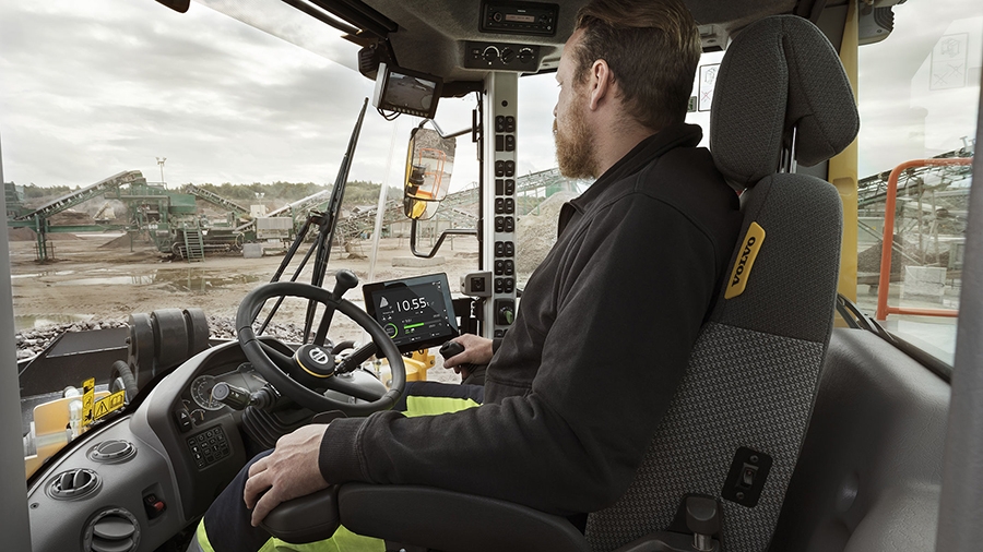Pala_Gommata_Volvo_L260H_Comoda_e_produttiva_2 pala gommata Volvo L260H