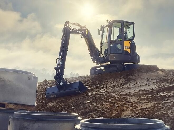In_arrivo_i_Nuovi_Escavatori_Volvo_EC37_ed_ECR40 nuovi escavatori Volvo